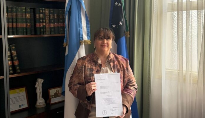 WhatsApp Image 2025-10-28 at 11.12.18