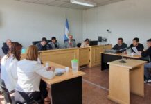 Seis años de cárcel para un policía por extorsionar a un detenido