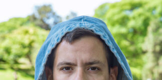 Juan Solá llega a Esquel con su recital poético