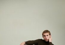 Fran Camino presenta “Uno” en el Auditorio Municipal