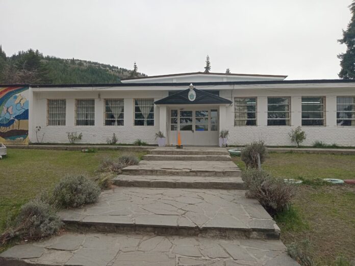 escuela 24 2024 (2)