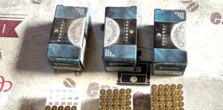 La Policía del Chubut realizó operativos simultáneos y secuestró un arsenal de armas, vehículos, animales y dinero vinculados a delitos rurales