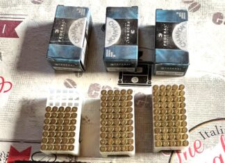 La Policía del Chubut realizó operativos simultáneos y secuestró un arsenal de armas, vehículos, animales y dinero vinculados a delitos rurales