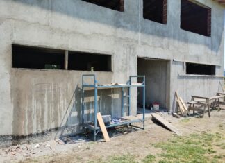 Avanzan las obras de vestuarios en el estadio del Club Fontana