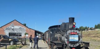 La Trochita realizó la primera salida del 2026