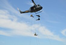 La principal unidad de helicópteros del Ejército se sumó a la lucha contra el fuego