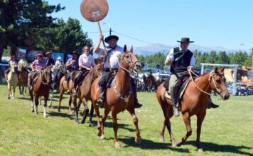 Con un programa cargado de juegos camperos y números artísticos, arranca la Fiesta del Ternero Cordillerano