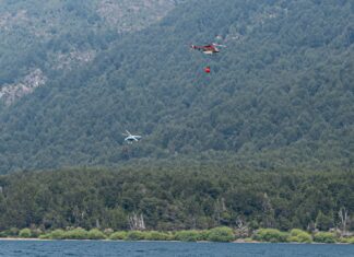 Parque Los Alerces: el incendio sigue activo y con múltiples focos