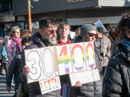 Esquel reafirmó su compromiso con la Memoria, la Verdad y la Justicia con un emotivo acto y una convocante marcha