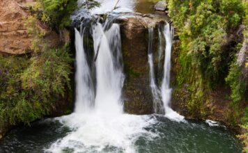 Llega el otoño y Trevelin lo recibe en Cascadas Nant y Fall