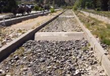 A pesar de las bajas temperaturas y las lluvias, la Cooperativa advirtió que las reservas de agua están en su momento más crítico