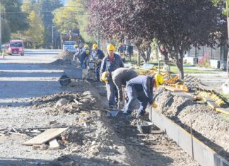 Obras de cordón cuneta: ya hay avances en varias calles y nuevas etapas en marcha