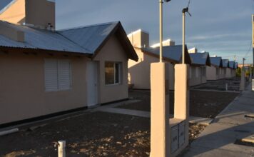 Sortearon 16 casas para familias de Río Mayo