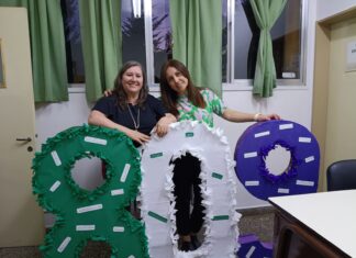 La docente Laura Moliterno se jubiló tras más de 30 años de trayectoria en las aulas