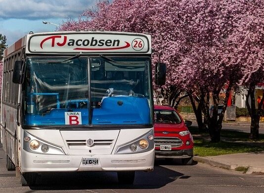 Austin defendió el aumento del transporte urbano: “Con 1.800 pesos hoy no comprás un alfajor ni una tableta de chicles”