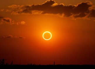 Eclipse solar anular: Esquel se posiciona como uno de los mejores lugres para observarlo