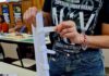 Proponen un espacio de encuadernación creativa para adultos mayores