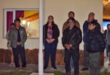 Vigilia por Malvinas: Trevelin rindió homenaje a sus veteranos y a la memoria de quienes ya no están