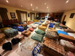 Secuestran millonario cargamento de mercaderías de contrabando