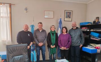 Gualjaina: Limarieri recibió autoridades de la Universidad del Chubut