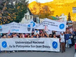 Con un paro, universitarios transitaron una nueva semana de protesta contra el gobierno