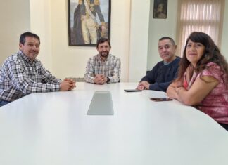 El intendente Ingram recibió a la flamante Comisión de Residentes Chilenos en Esquel y la Comarca