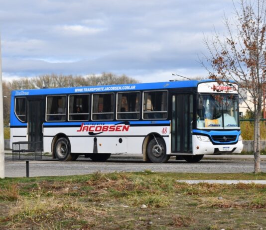 Esquel recupera las frecuencias nocturnas del transporte urbano de pasajeros