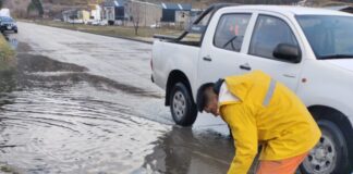 Realizan limpieza de pluviales y alcantarillas para prevenir la acumulación de agua