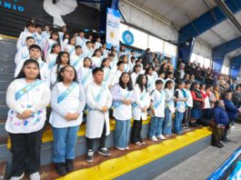 Más de 140 alumnos realizaron la Promesa de Lealtad a la Bandera en un emotivo acto en Esquel