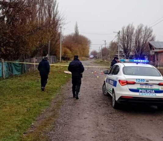 Investigan una tentativa de homicidio tras un violento enfrentamiento en Aldea Escolar