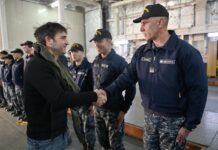 Torres destacó la importancia de “honrar a nuestros héroes y mantener viva la causa Malvinas”