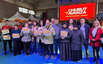 El Telebingo Chubutense volvió a Las Plumas con shows en vivo, importantes premios y aportes a instituciones