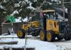 Continúa el operativo invernal de limpieza y despeje de nieve en distintos barrios de Esquel