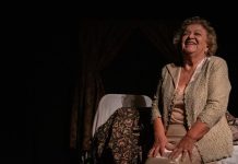 “Vieja” regresa a escena con nuevas funciones