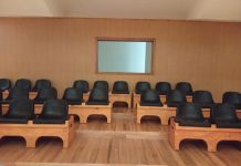 CIEFAP fabricó butacas para el auditorio de la Universidad del Chubut