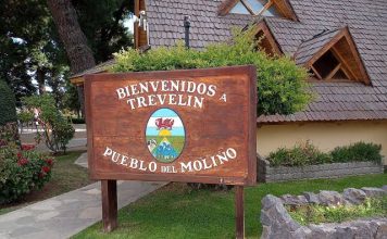 Jubilados de Trevelin contra el Círculo Médico: “Llevamos soportando 114 días de abandono, humillaciones, destratos y desprecio por nuestra vida”