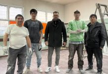 Realizan trabajos de pintura y mantenimiento en la Escuela N° 210 del barrio Badén*