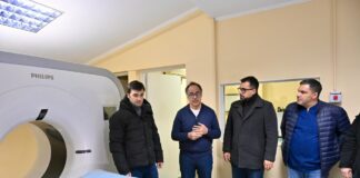 El Hospital de Esquel incorporó un tomógrafo con inteligencia artificial y duplicó la capacidad de su Sala de Diálisis