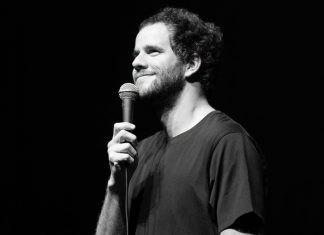 Nico de Tracy se presenta por primera vez en Esquel con su unipersonal “Purga”