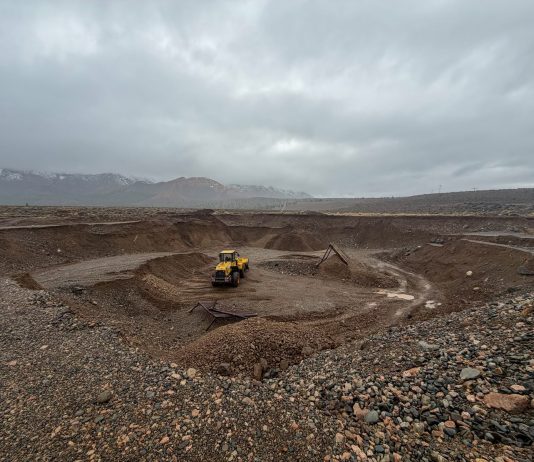 La Municipalidad de Esquel convoca a la contratación de camiones con batea
