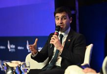 Torres destacó el potencial energético de Chubut y llamó a construir una agenda federal de desarrollo