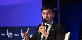Torres destacó el potencial energético de Chubut y llamó a construir una agenda federal de desarrollo