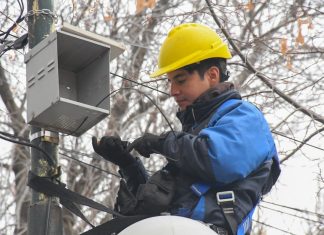 Instalan nuevos puntos de WiFi libre en espacios públicos de Esquel