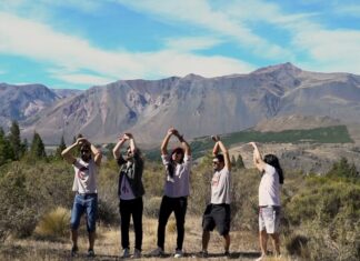 La Orquesta Afónica y Disonante del Arroyo Esquel estrenó el videoclip “Maitenche”
