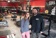 Dos atletas de Esquel competirán en el Iberoamericano de Powerlifting en Brasil