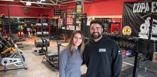 Dos atletas de Esquel competirán en el Iberoamericano de Powerlifting en Brasil