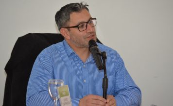 Espinoza rechazó una separación definitiva y afirmó que Esquel “no es dueño” de la PTRSU