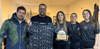 Italy Futsal recibió un reconocimiento por su histórica participación en la Liga de Honor