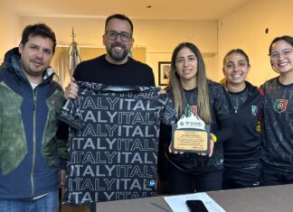 Italy Futsal recibió un reconocimiento por su histórica participación en la Liga de Honor