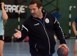 Dady Gallardo encabeza una clínica de handball en el Gimnasio Municipal
